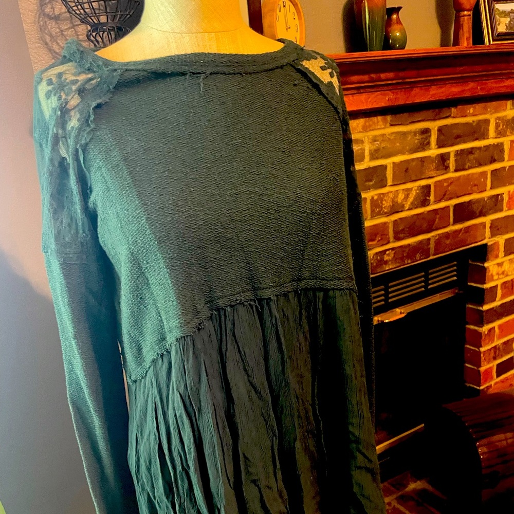 Women’s long sleeve and lace top